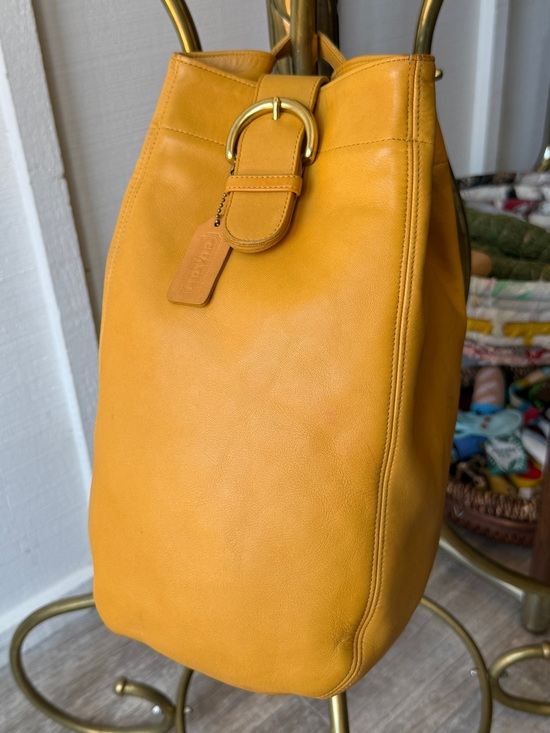 Coach Handbags - VTG Coach SOHO Sling | No. 4160 | Buttery Chamois | 1997 | Gently Loved